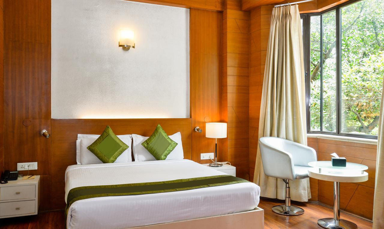 Treebo Check In By Oran Hotel New Delhi Ngoại thất bức ảnh